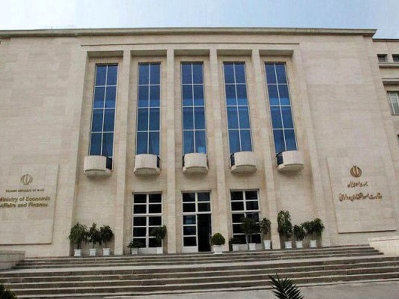 اقتصاد ایران نیازمند رهبر ارکستر