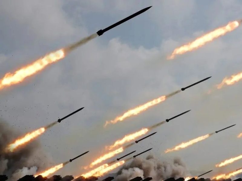 شعار «جنگ» می‌دهند اما یک‌روز حضور در جبهه هم ندارند