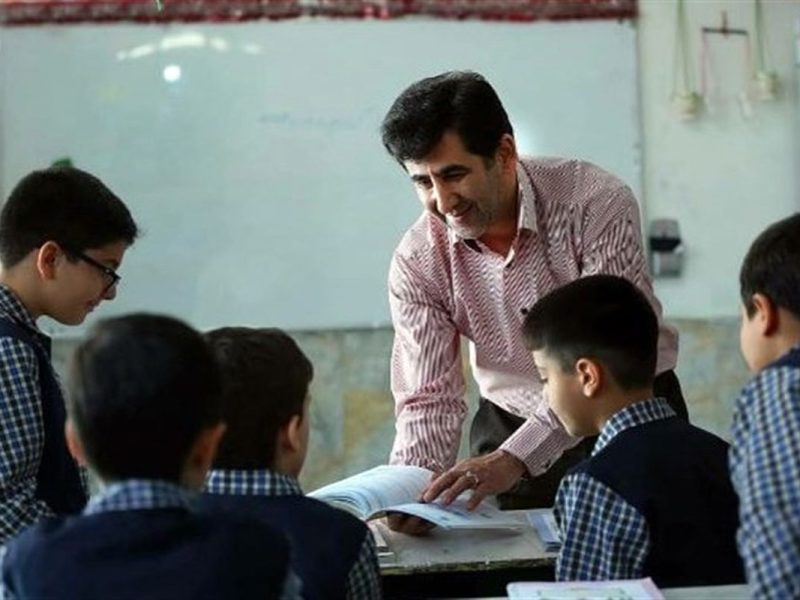 فرهنگیان بازنشسته، قربانیان فراموش‌ شده رتبه‌ بندی