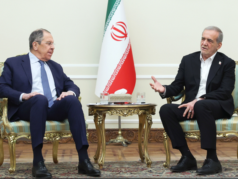آیا لاوروف حامل پیامی از آمریکا برای ایران بود؟