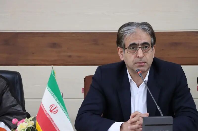 مردمی بودن با شعار محقق نمی‌شود