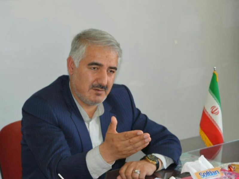 تأخیر در صدور مجوزهای شهرداری برای خیرین مدرسه‌ساز/ در برخی مصوبات، اهدافی نهفته است که ما متوجه آن هستیم/ مصوبات را شفاف‌سازی کرده و پشت‌صحنه تصمیمات را برای ما ارسال کنید/