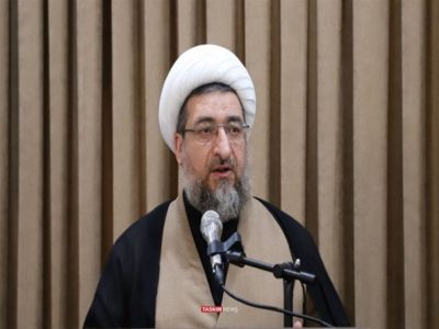 وجهه دینی و انقلابی سپاه استمرار دارد