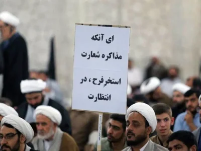 واقع‌‏گرایی، رمانتیسم و سکوت مدعیان