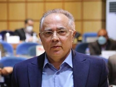 دبیری در آستانه تصمیم انتخاباتی؛ از اتهام تزریق آب مقطر تا پیگیری دزدی دارو