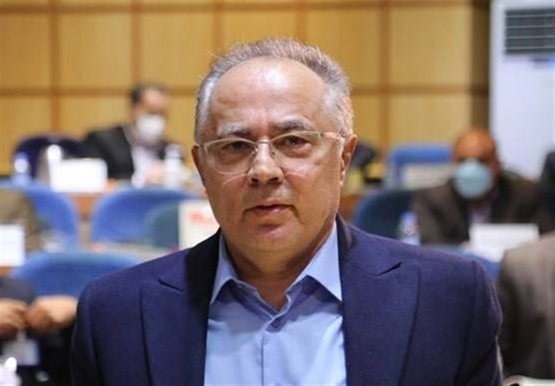 دبیری در آستانه تصمیم انتخاباتی؛ از اتهام تزریق آب مقطر تا پیگیری دزدی دارو