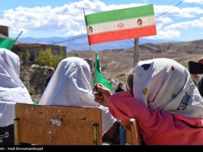 توزیع 2000 بسته نوشت افزار در مناطق عشایری اهر