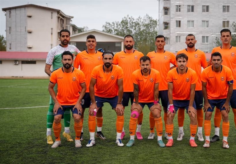 مصاف برق شیراز و صنعت نفت آبادان در مرحله سوم جام حذفی