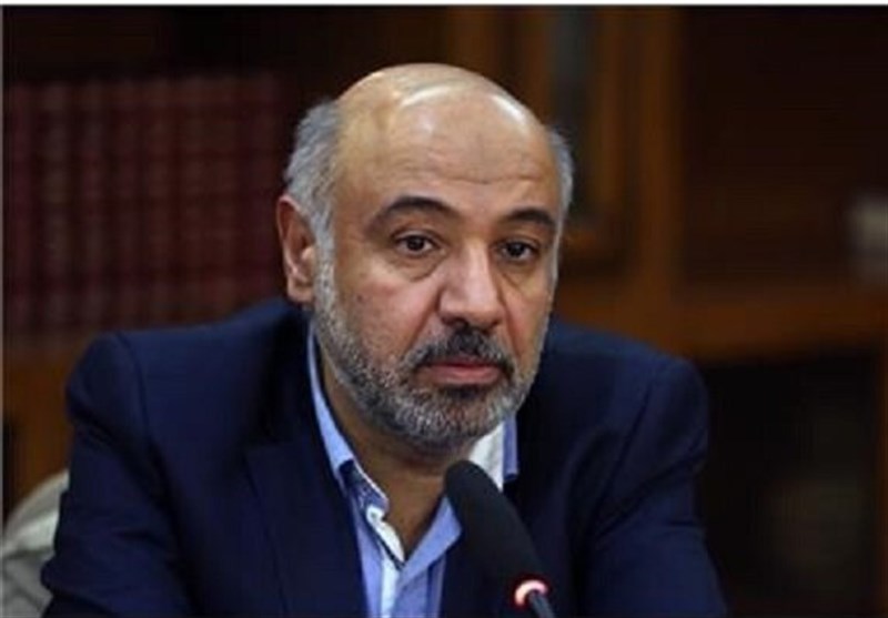 میدری: بانک مرکزی به کمک کارگران واحدهای صنعتی میآید/ تسهیلات برای احیای اشتغال