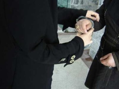 سرهنگ یاری: زن سارق طلافروشی‌ها در میانه دستگیر شد – آژانس خبری  ملت آزاد آنلاین |