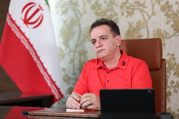 احضار مالک تراکتور به کمیته اخلاق – آژانس خبری  ملت آزاد آنلاین |