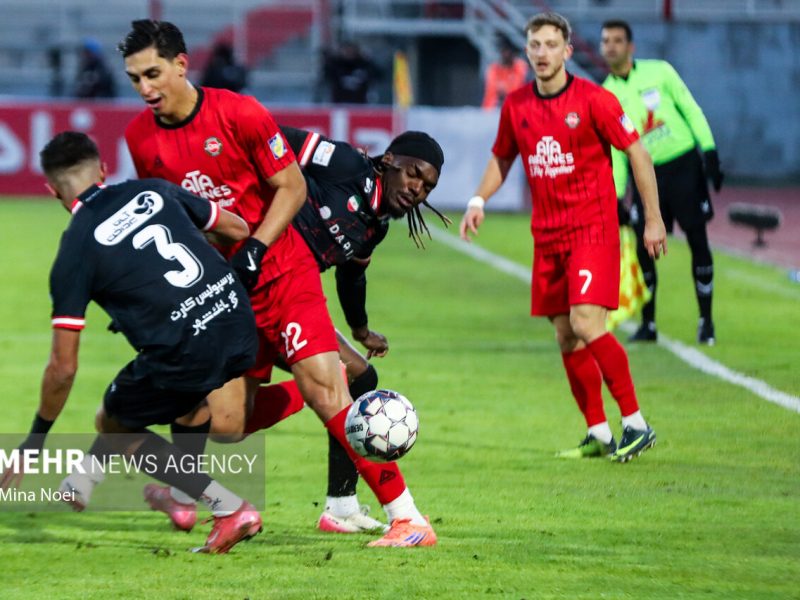 تراکتور مسلط به بازی با پرسپولیس بود/ نباید تشویق‌ها لطمه بزند – آژانس خبری  ملت آزاد آنلاین |