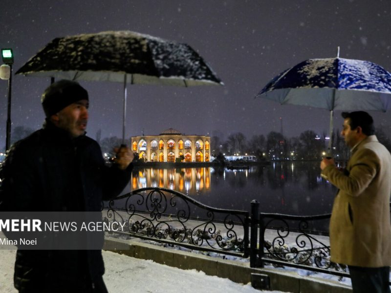 بارش برف در تبریز