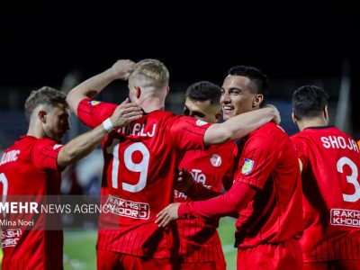 زمان بازی تراکتور و مس رفسنجان تغییر یافت – آژانس خبری  ملت آزاد آنلاین |