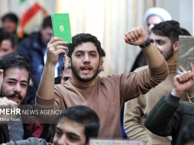 اجتماع طلاب و روحانیون تبریز در دفاع از قرآن و ولایت