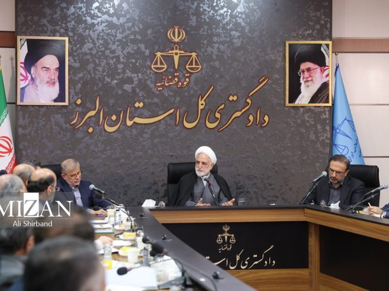 رئیس قوه قضاییه: با همکاری و هم‌فکری مدیران استانی بسیاری از مسائل قابل حل است