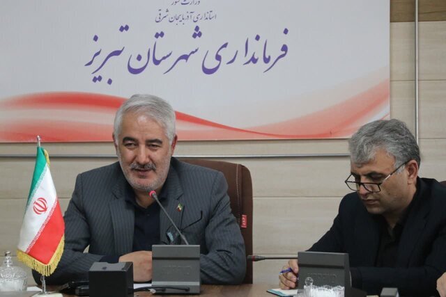 گرشاسبی: همه ادارات خدمات‌رسان بدون تعطیلی در کنار مردم هستند