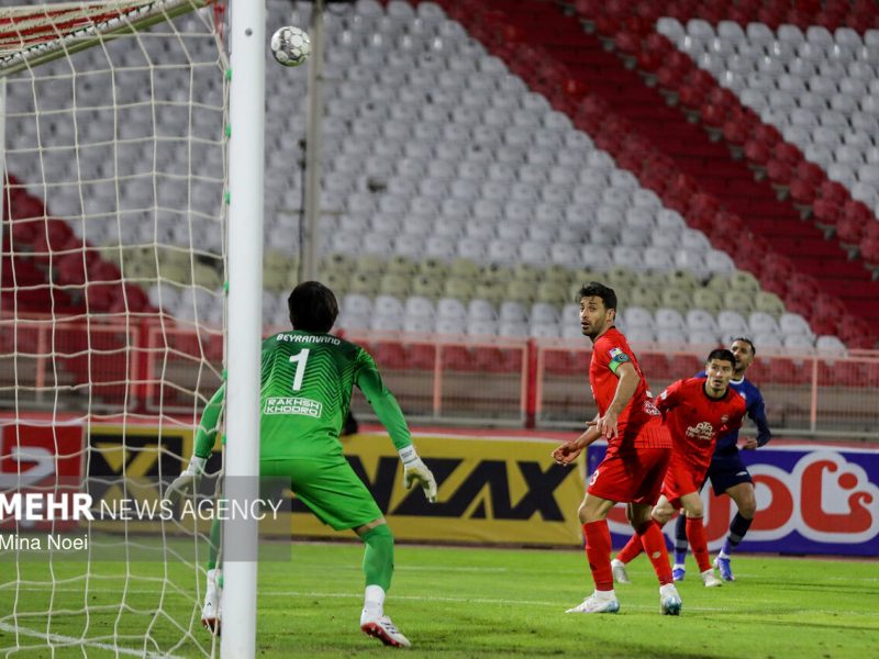 درخواست باشگاه تراکتور تبریز از AFC برای تغییر محل بازی با شباب الاهلی