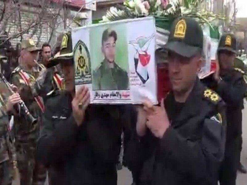 پیکر سرباز مدافع وطن در سراب تشییع شد