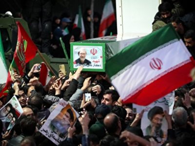 مراسم تشییع پیکر مطهر شهدای ناوشکن دنا