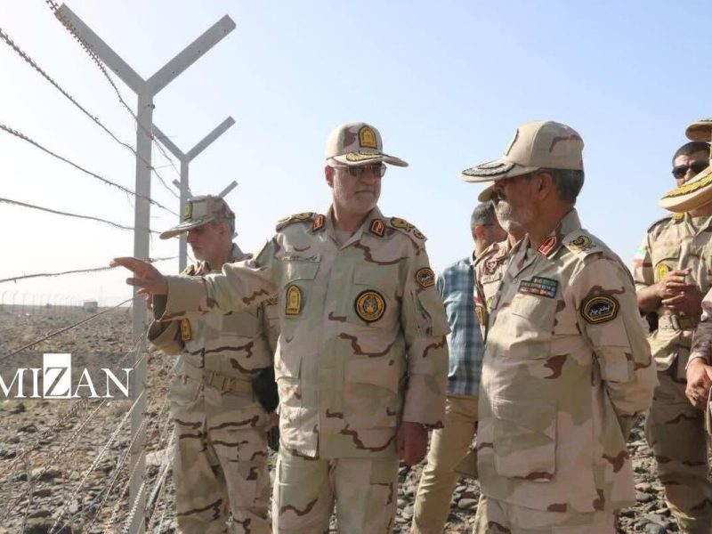 فرمانده مرزبانی فراجا از واحد‌های مرزی جنوب استان سیستان و بلوچستان بازدید کرد