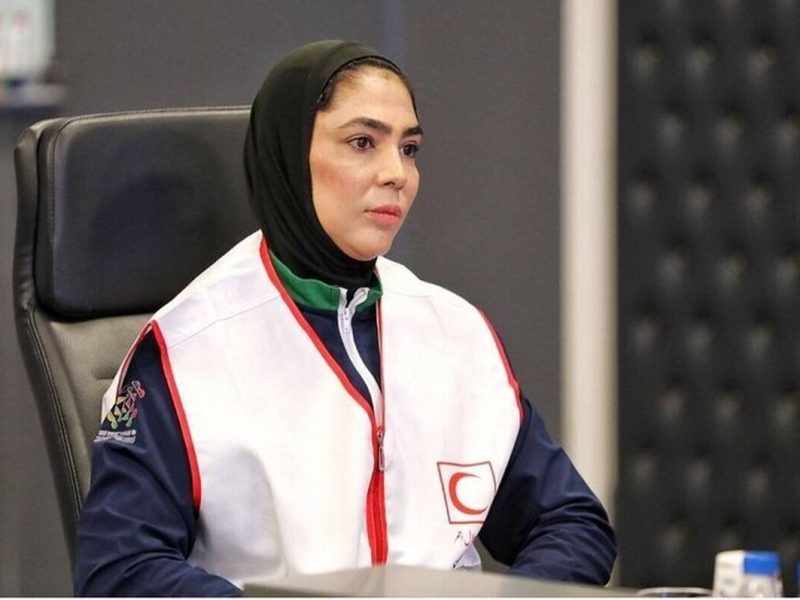 قهرمانی در میدان انسانیت؛ حرکت ارزشمند سهیلا منصوریان در روز‌های سخت کشور
