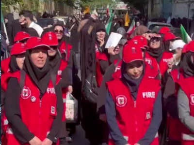 بانوان آتش‌نشان در رژه «جانفدا» با رهبر انقلاب بیعت کردند