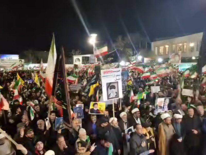 عزاداری مردم تبریز در چهلمین شب شهادت رهبر انقلاب و کودکان میناب