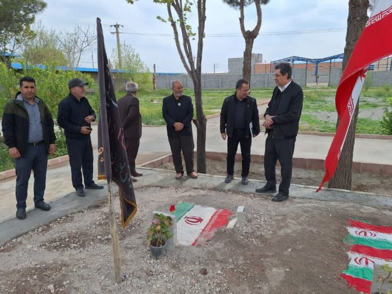 ساماندهی گلزار شهدای باغ‌معروف بادستور مدیرکل بنیادشهید آذربایجان‌شرقی