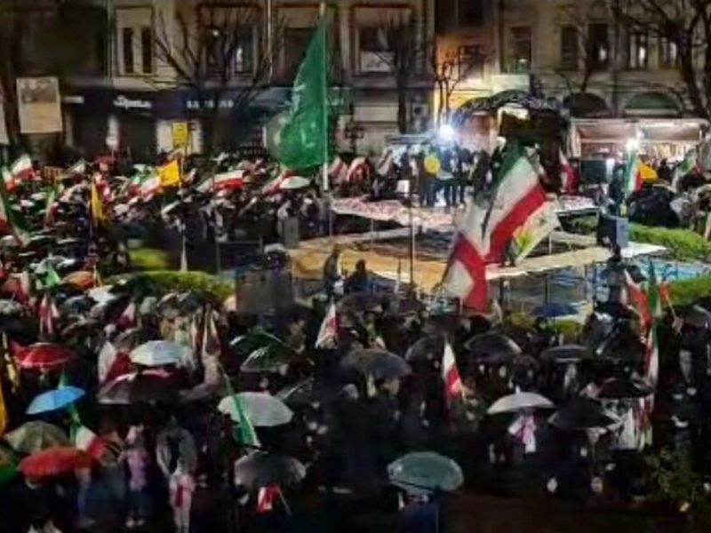 خضوع و عرض عاشقی تبریزی‌ها به امام رئوف