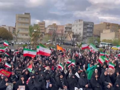 اجتماع دختران جانفدای تبریز در مقبره الشعرا