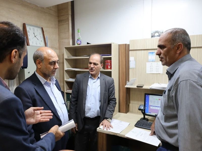 رئیس کل دادگستری چهارمحال و بختیاری در بازدید از اداره کل پزشکی قانونی روند ارائه خدمات کارشناسی را بررسی کرد