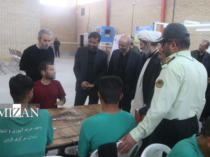 زندانی که مؤثر بودن خود را احساس کند، دیگر تهدید نیست