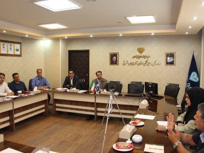 راهکارهای کنترل بیماری‌های زنبورعسل در آذربایجان شرقی بررسی شد