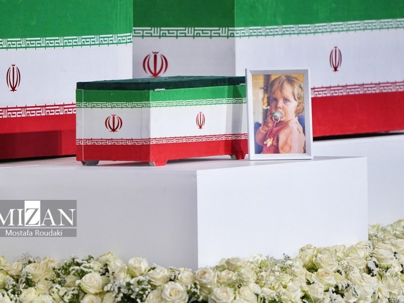 بخش دوم| برگزاری مراسم ادای احترام مقامات و شخصیت‌های داخلی و خارجی به آقای شهید ایران