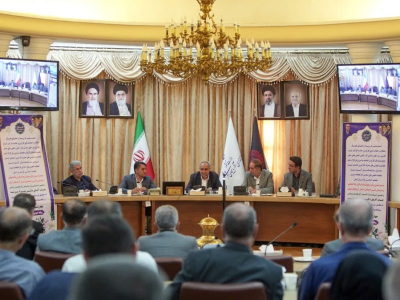 سرمست: دولت، کارفرما و کارگر سه ضلع به‌هم‌پیوسته توسعه اقتصادی هستند